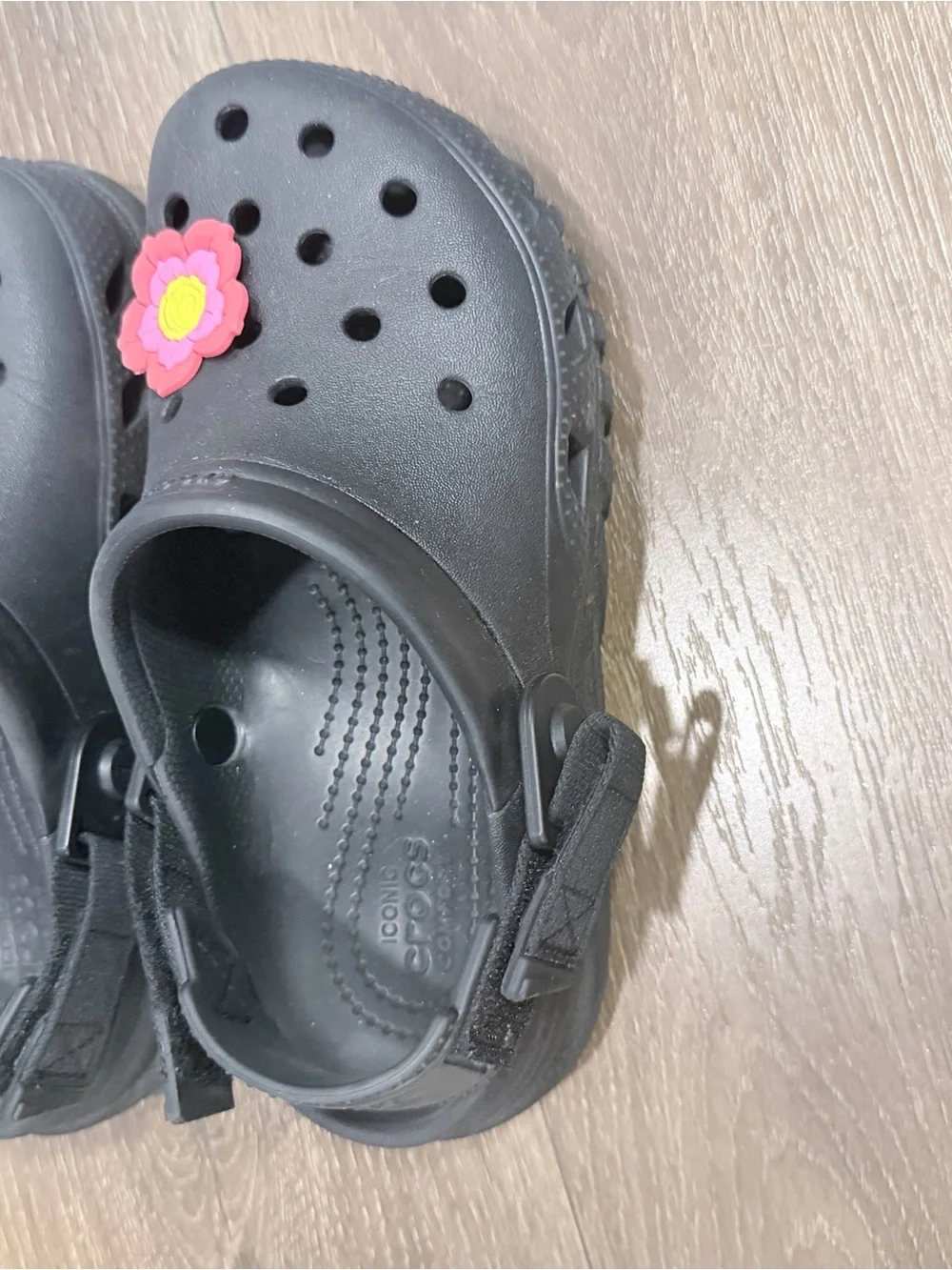 Kids Black Crocs with Pink Flower Charm